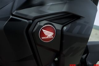 HONDA CRF 1100 AFRICA TWIN DCT