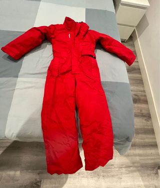 Traje de nieve rojo 6/7 años
