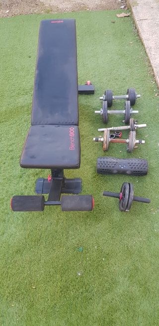 Banco de pesas y mancuernas