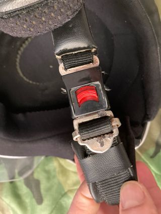 Casco Nzi blanco con visera