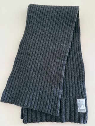 Conjunto Escales París: Bufanda y Gorro Gris