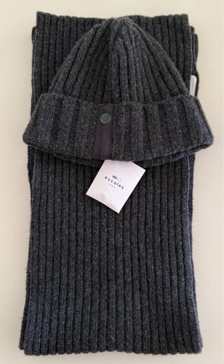 Conjunto Escales París: Bufanda y Gorro Gris