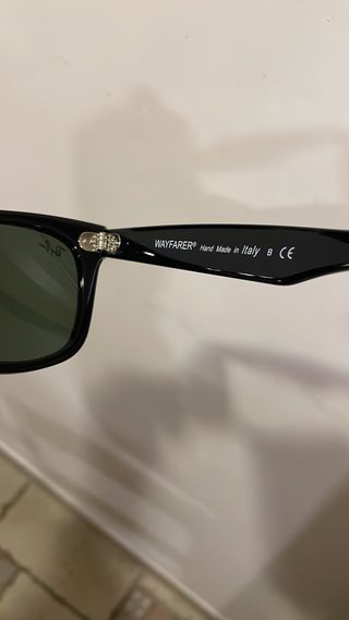 Occhiali da sole Ray-Ban Wayfarer neri