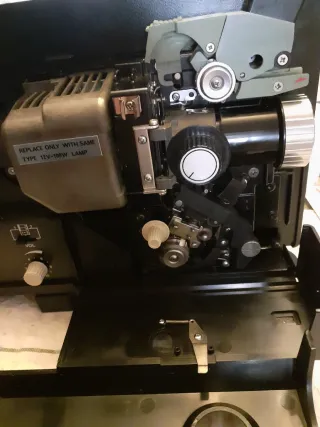 Proyector Elmo ST-600 M Sonoro Super 8