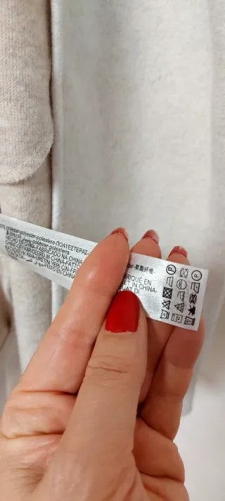 Abrigo Zara Beige con Capucha y Cinturón