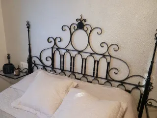 Cabezal de forja para cama de matrimonio