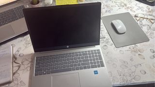 Portátil HP Plata