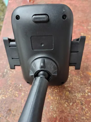 Supporto cellulare auto ventosa