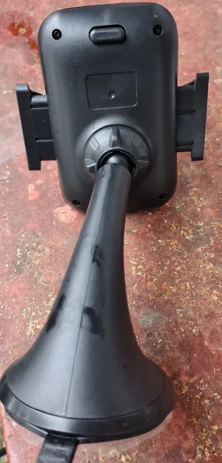 Supporto cellulare auto ventosa