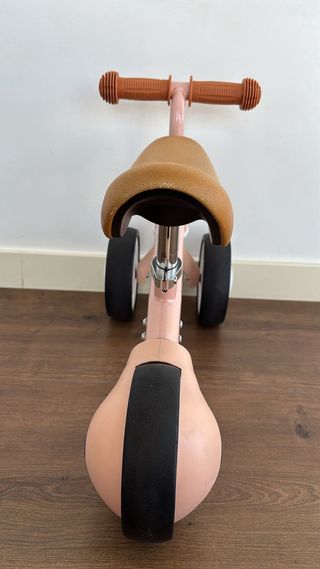 Bicicleta de equilibrio Kinderkraft rosa