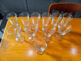 Juego 10 copas licor, cristal tallado