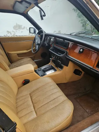 Jaguar XJ 1980 sovereign