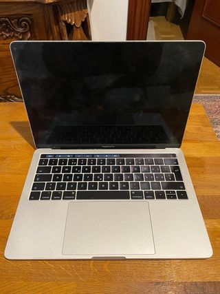 MacBook Pro 13 2017 Pantalla Defectuosa