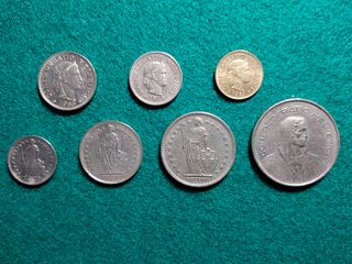 TIRA DE MONEDAS DE SUIZA