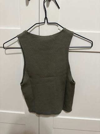 Camiseta crop ajustada