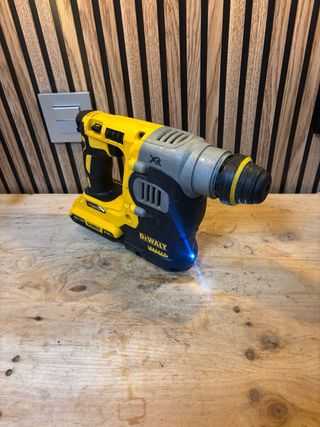 Dewalt DCH273 XR Taladro Percutor