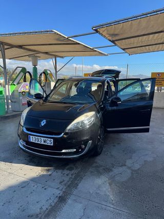 Renault Grand Scenic 2014