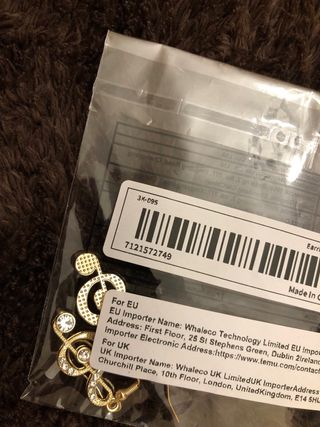 Pendientes Clave de Sol Dorados con Circonitas