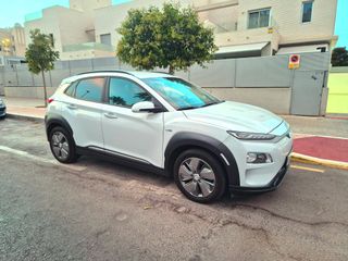Hyundai Kona Electrico Tecno 64KW 204cv 73.000km