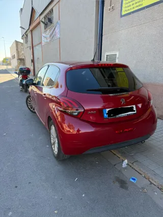 Peugeot 208 2018