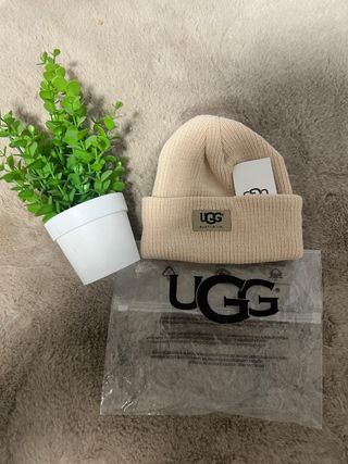 Gorro UGG Beige Nuevo