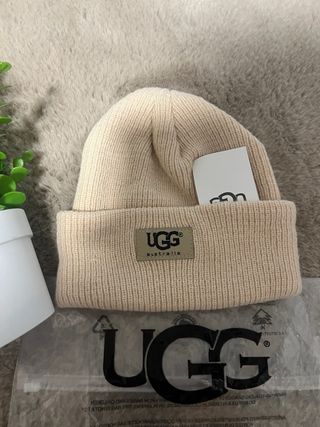 Gorro UGG Beige Nuevo