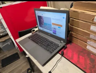 Acer Laptop i7 SSD 256GB 16GB RAM Win 11