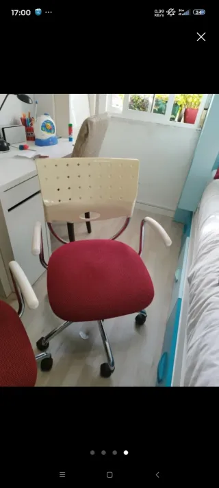 ESTUPENDA SILLA ESCRITORIO TAPIZADA