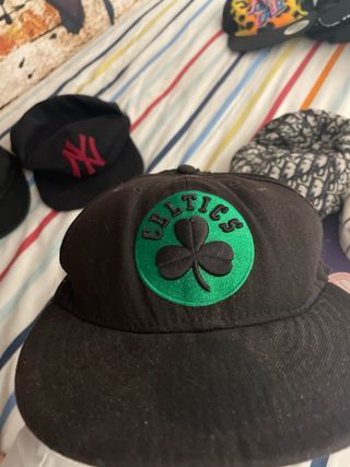 Lote de Gorras Variadas