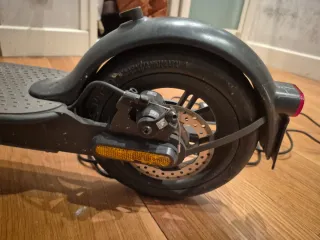 Patinete Eléctrico+candado+casco+rueda+cargador