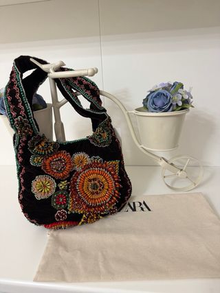 Bolso Zara Abalorios Flores