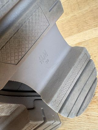 Botines chunky grises