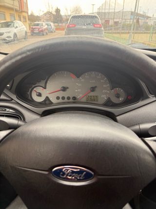 Ford Focus 2003