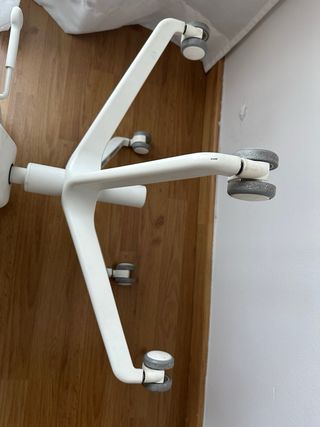 Silla de oficina Ikea HATTEFJÄLL gris