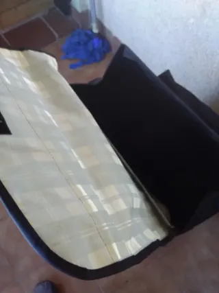 Carrito.para compra.en aguilas.con dos habitaculos