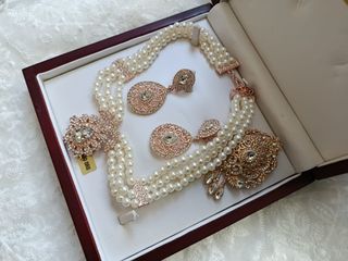 Aderezo Fallera Oro y Perlas