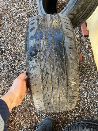 Neumáticos de coche (4 unidades)