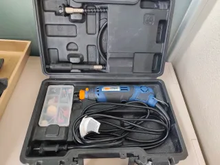 Fresadora manual Dexter con accesorios