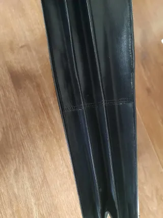 Maletín vintage en cuero cosido