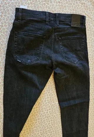 Pantalones vaqueros negros