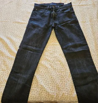 Pantalones vaqueros negros