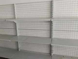 Estanterías metálicas