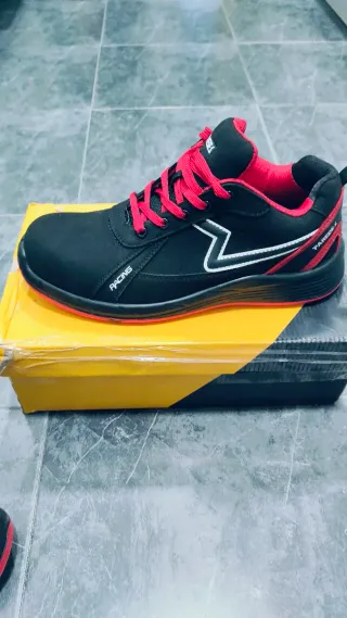 Zapatillas de seguridad Paredes Alonso S3