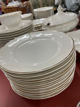 Vajilla San Claudio Porcelana Dorada