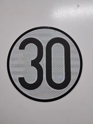 Señal limitación 30 para tractor