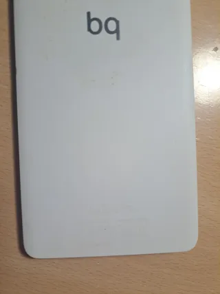 Móvil BQ Aquarius E5s Negro