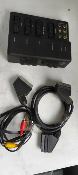 Multiplexor 4 Euroconectores