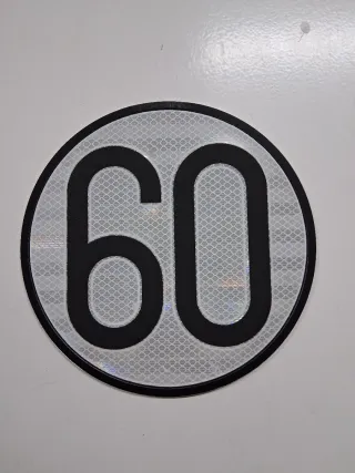 Señal Limitación 60 Tractor