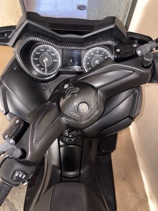 Yamaha XMAX 300 ABS 2021