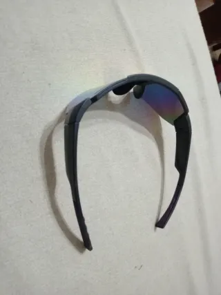 Occhiali da sole sportivi